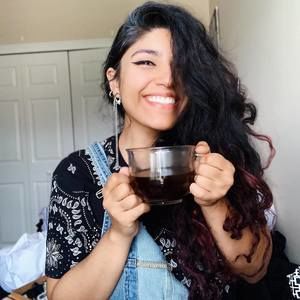 Meet your Posher, Sara-sofia